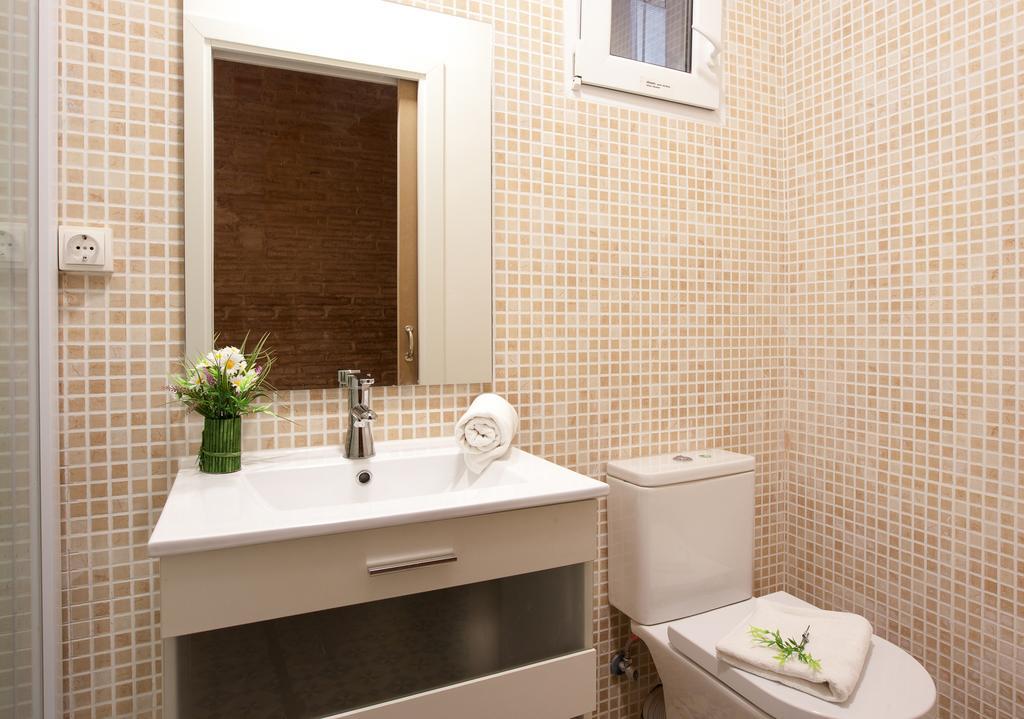 ברצלונה Centric Apartments Molino Theatre Bj2 חדר תמונה